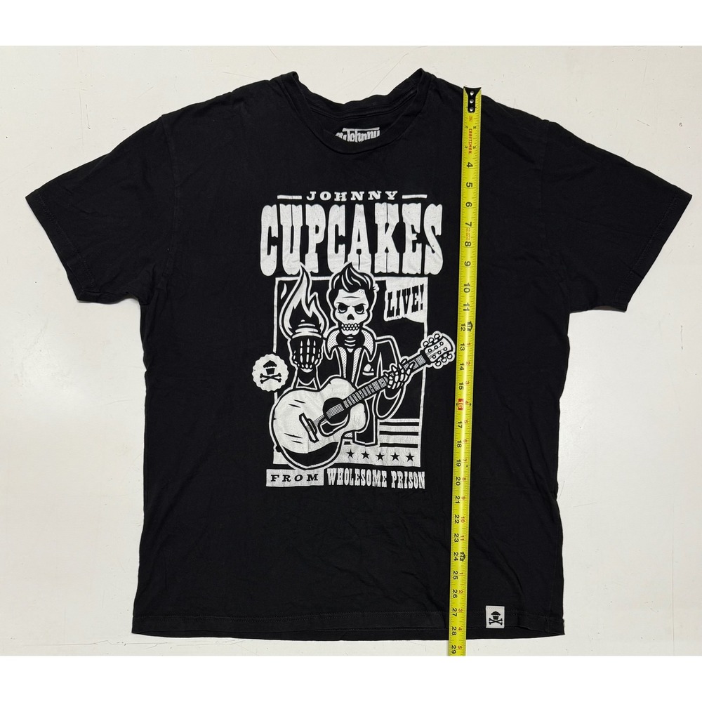 Rare Johnny Cupcakes Men's T‎ Shirt X-Large Graphic Print Black Johnny Cash